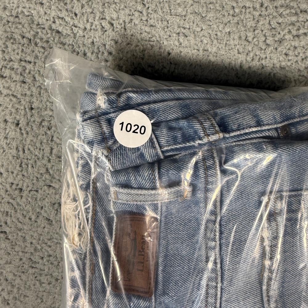 Vintage L.L. Bean Classic Fit Jeans 36x32 Distressed Light Wash Straight - Picture 12 of 12
